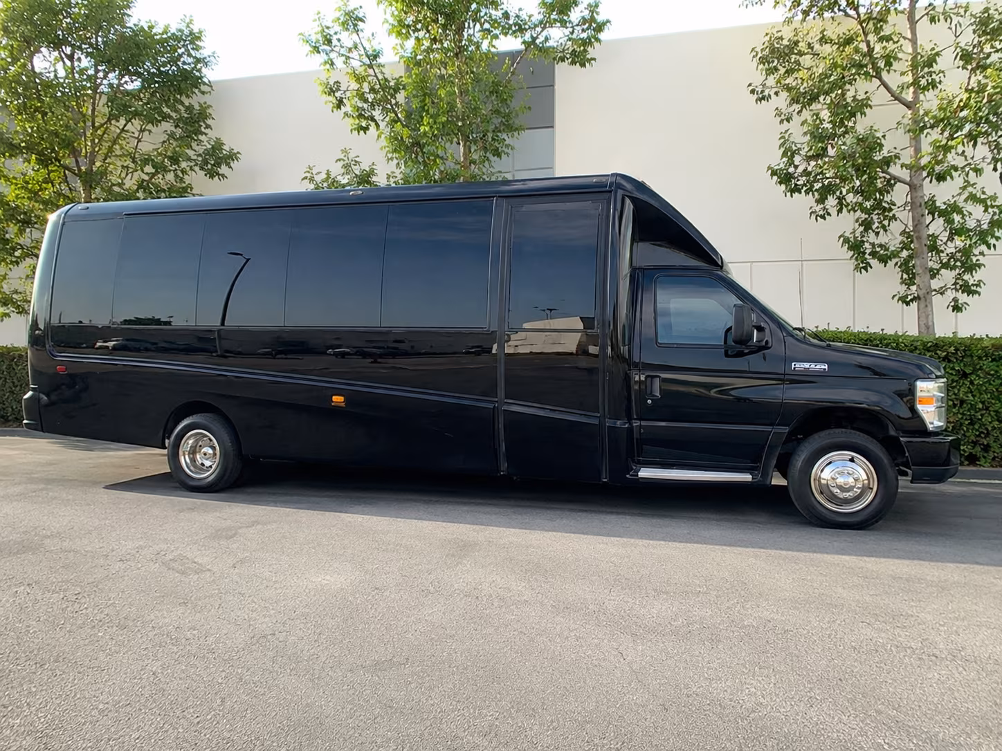 Encinitas Airport Shuttle & Transportation route planning