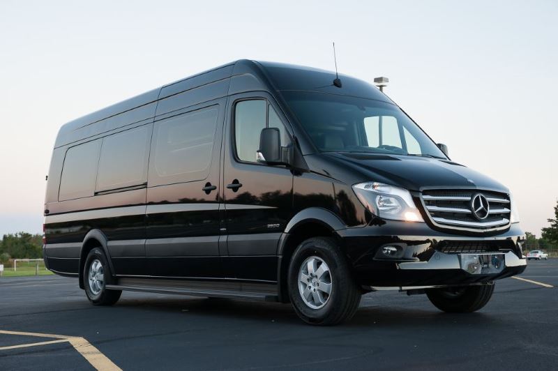 Inglewood 14 Passenger Sprinter Bus