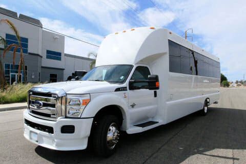 Inglewood 25 Passenger Limo bus